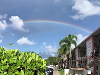 MAXXX LOADZ SEES A AMAZING RAINBOW