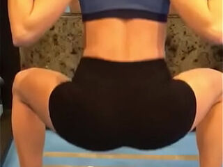 Working out with fit girlfriend - Malhando com a gata sarada