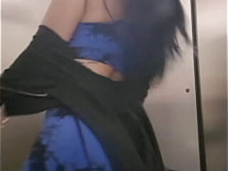 ALEJANDRA PALACIOS AND HER BOYFRIEND GET HORNY IN A BOGOTA SHOPPING CENTER - ALEJA AND AAROON