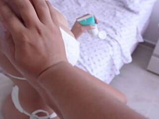 Hermanastra me da a probar sus RESULTADOS DEL GYM