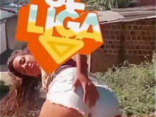 Morra bailan bien rico