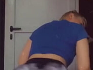 Venezonala bailando sexy no quiere que suba video