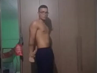 Sensualizando pra c&acirc_mera com seus m&uacute_sculos