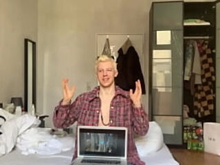 SISSY IS ALWAYS HUNGRY FOR RAW COCK