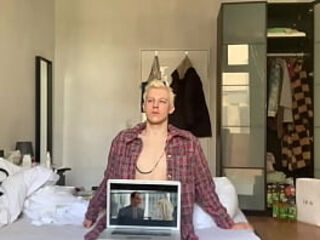 SISSY IS ALWAYS HUNGRY FOR RAW COCK