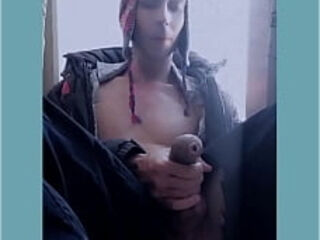 Sexy northern beauty sat down to masturbate on the window and couldn&#039_t take it anymore and came from anal
