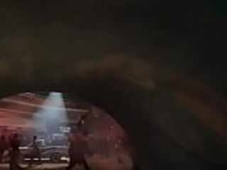 Chicas locas Cantan y bailan que son hombres ricos