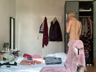 SISSY IS ALWAYS HUNGRY FOR RAW COCK