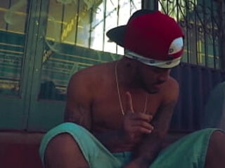 Chicano e NH$ - O Amor j&aacute_ n existe mais