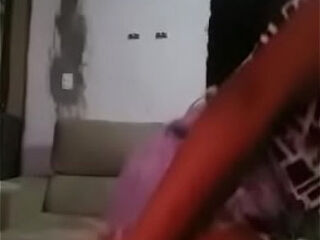 Rebolando bem gostoso