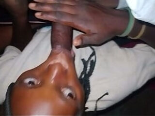 Cul &agrave_ bouche avec b&eacute_b&eacute_
