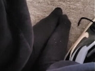 Fucking  a sexy desk with my feet, and stuff, Ow0