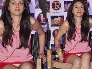 HOT SEXY UNDERWEARS OF FEMALE ACTORS