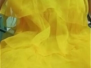Indian Gay Crossdresser Gaurisissy xxx sex in yellow Lehenga