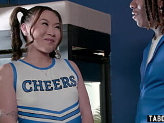 Black equipment manager makes Korean teen cheerleader squirt