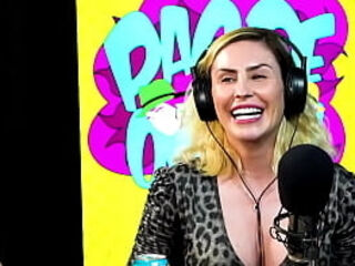 EMME WHITE COM A REVISTA - #PAGODCAST