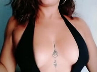 Bailando para los amigos de mi esposo