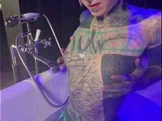 Tattoo Girl Strapon Mode ANAL &amp_ Solo