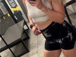 Mon booty apr&egrave_s le sport pr&ecirc_t &agrave_ te gicler de plaisir en show cam