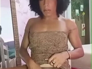 &eacute_ de baixo da saia que vou