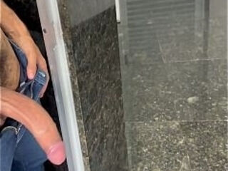 I came, hot cum, in the bathroom sink with my 23cm dick.