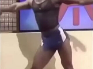 Neg&atilde_o batotado arrega&ccedil_ando o servian escociano