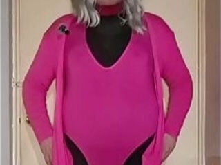 im a crossdressing sissy male wanting to be anal pussy fucked and humiliated by another guy on cam for the world to see