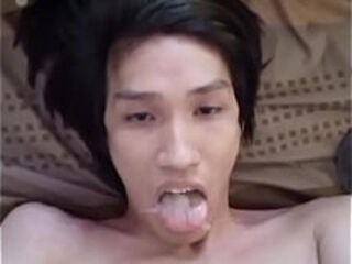 FagTeetajet Thai Gay Drinking my own cum, cumming in my face