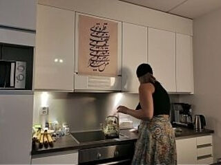 Slut Hijabi Stepmom Fucked In Hijab When Her Husband Is At Work