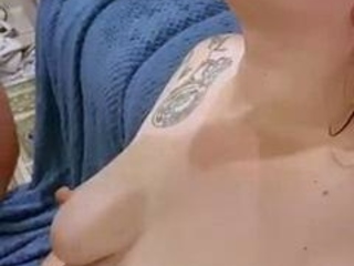 Close up fuck and cumshot