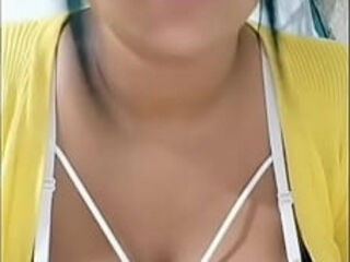 TETONA COLOCHA 2