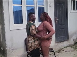 Two village lovers fuck in the bush