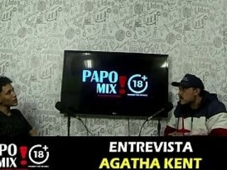 ENTREVISTA EXCLUSIVA COM A ATRIZ  AGATHA KENT
