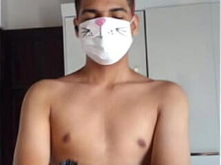 COELHINHO NO CIO LHE ENCARANDO