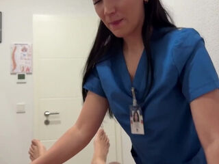 Busty stepmom was about to massage him, when thing got heated POV