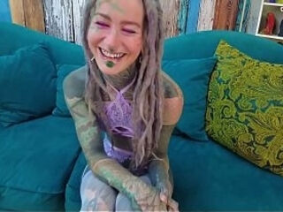 Interview ends us with wild fuck, ballsucking and creampie!