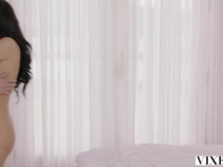 Gorgeous brunette Sofi Ryan can’t hide her huge boobs