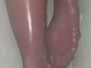 Nylon Feet In The Shower