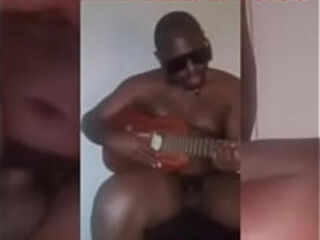 Myself roleplaying a single man with no one around me and ready to go on a date remaking songs for free 2