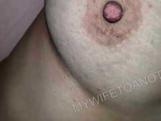 Cum shot in my wif&eacute_s tits, eating my own cum KARINA AND LUCAS