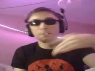 серега пират заплатил 1500руб за боль анальных ушей(что?)