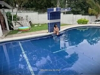 The stepmother caught her stepdaughter playing with a dildo in the pool and masturbated her until she squirts.