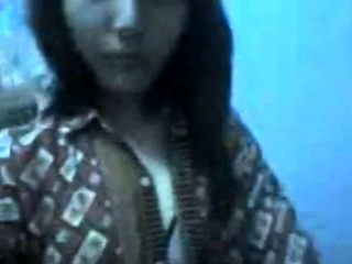 Indonesian Amateur Asian Teen Shows Her Body