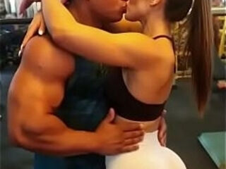 Fajandome a culona en el gym