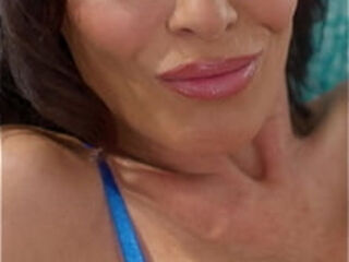 SHESEDUCEDME The Massage Connoisser