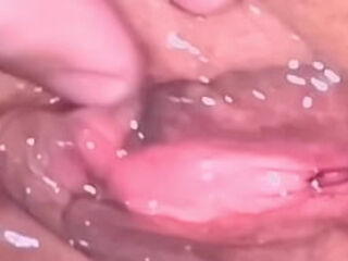 Amateur Pink Pussy: 47 days after losing her virginity.