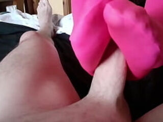 Preview - Milf gives a footjob and handjob in nylon