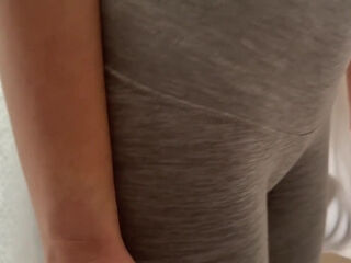 Convinced My Sexy Fit Bubble-assed Neighbor To Cheat On Her BF & Enjoy Hot Quickie On the Staircase