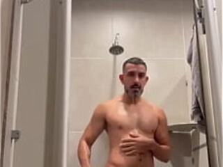 Gym Shower time ?