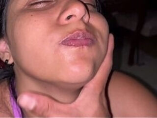 Tragate toda la leche ! No derrames ni una gota ! Me saco toda la leche